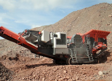 Crawler-type Mobile Jaw Crusher