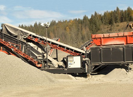 Multi-combination Mobile Crusher